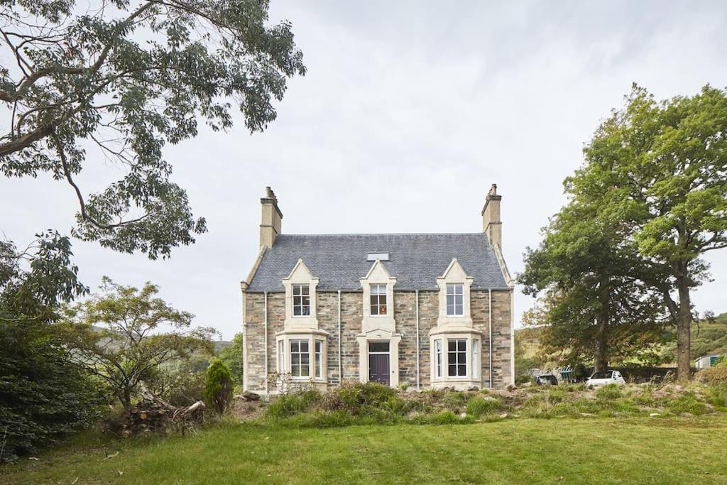 Stylish Scottish Manor, Coillemore House Кайл-оф-Лохалш Экстерьер фото